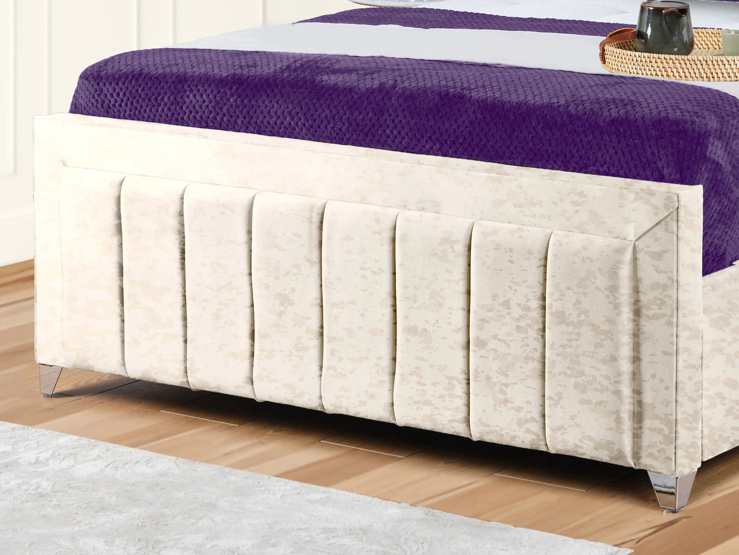 Sierra upholstered Bed