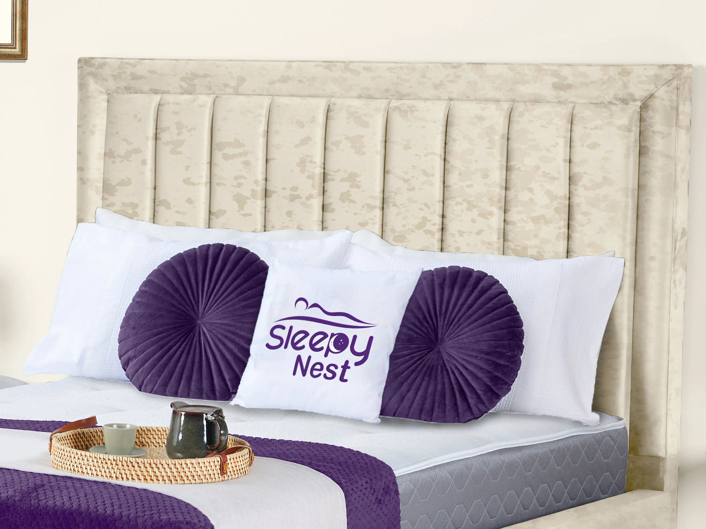 Grand panel Upholstered bed