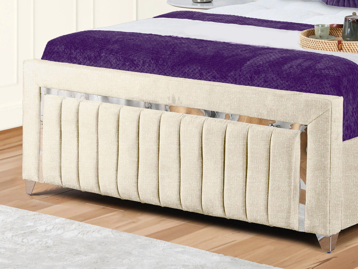 Elizabeth Upholstered Bed