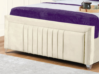Cannas upholstered bed