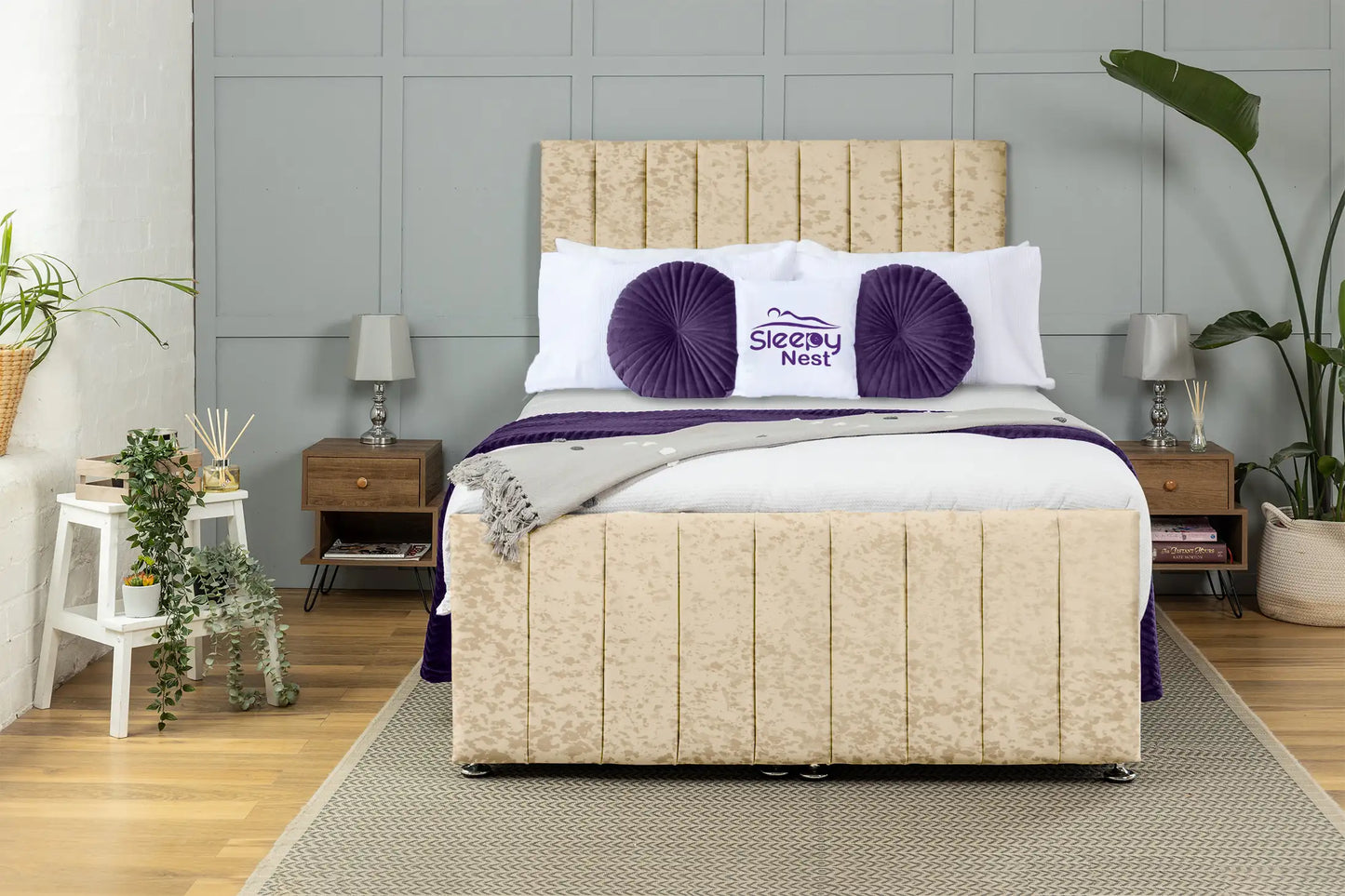 Venetian Ottoman Bed