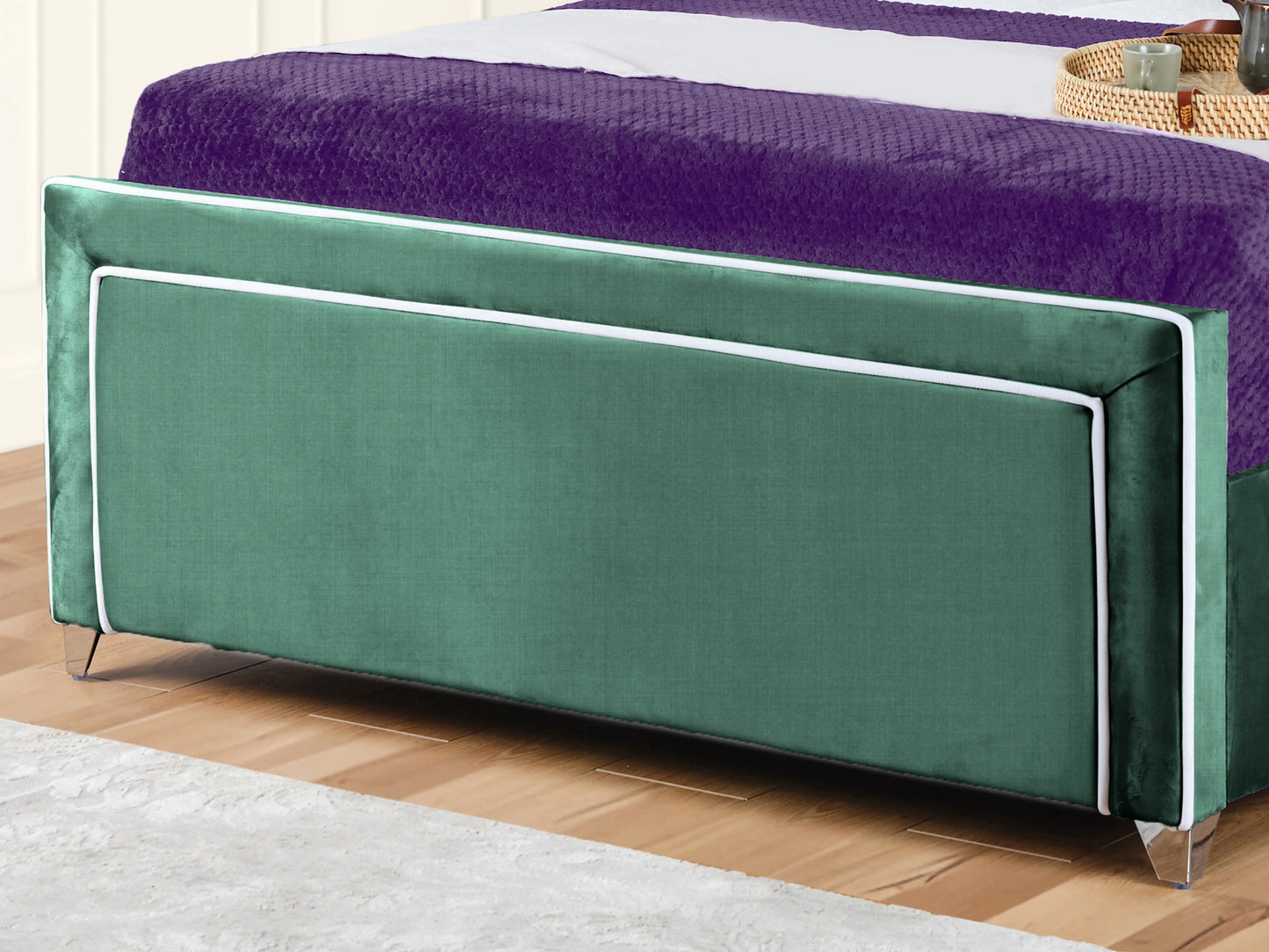 Ariana Upholstered Bed