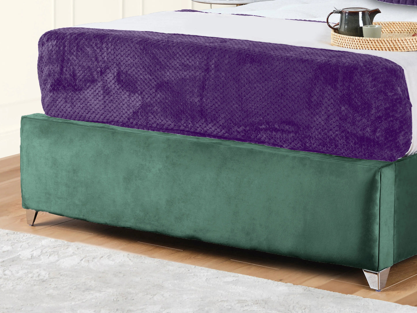 Sunset Upholstered Bed