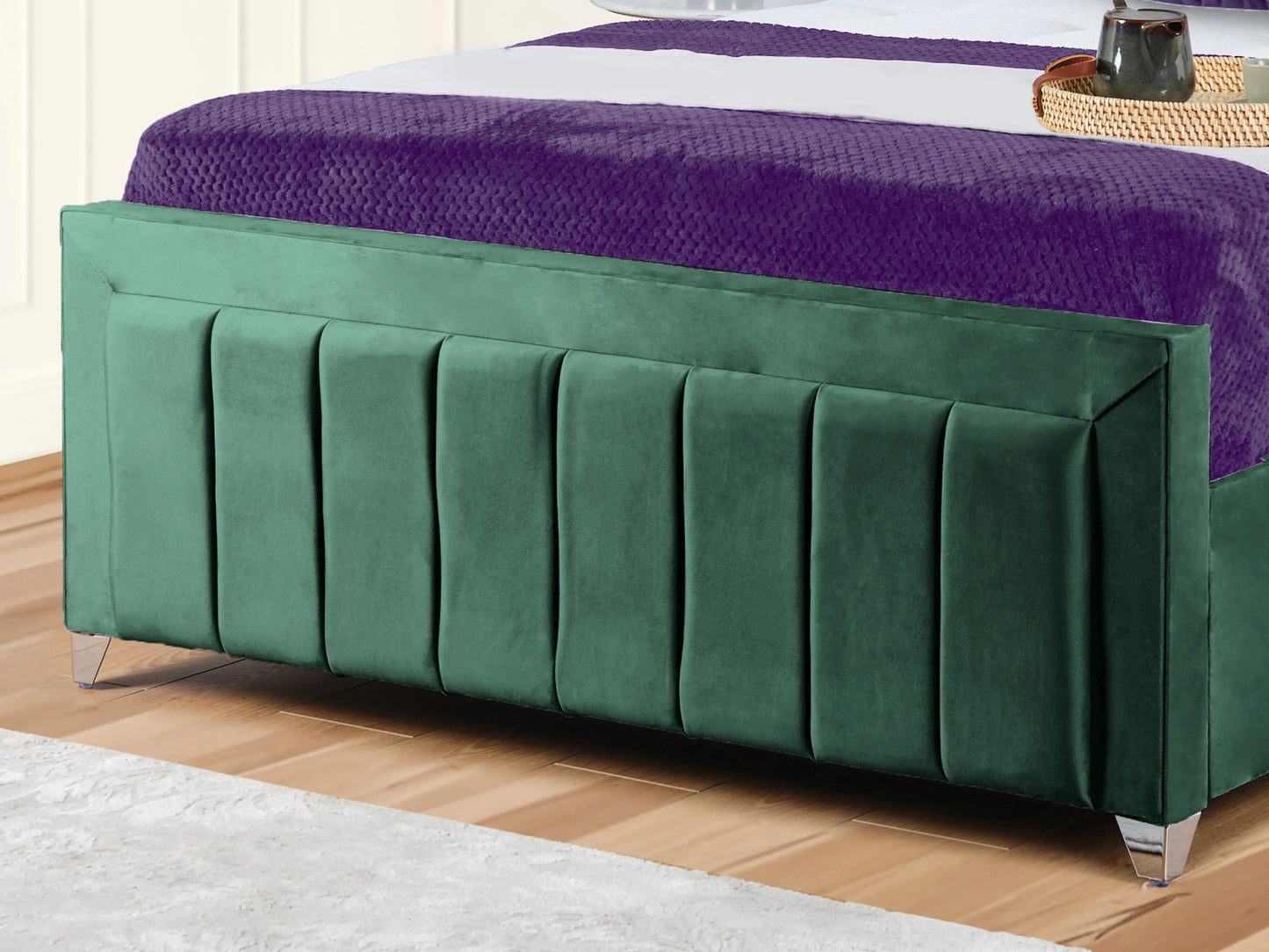 Sierra upholstered Bed