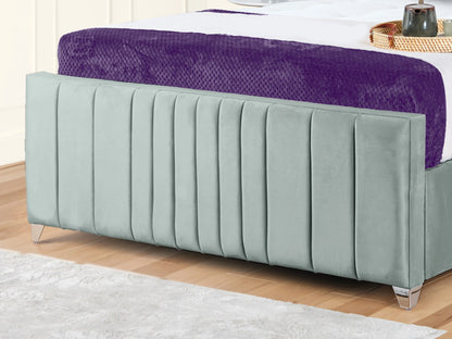 Valencia Lined Wings Upholstered Bed