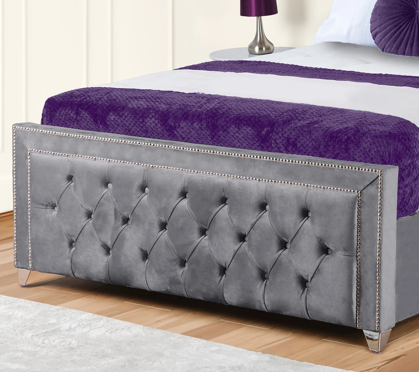 Hamilton Upholstered Bed