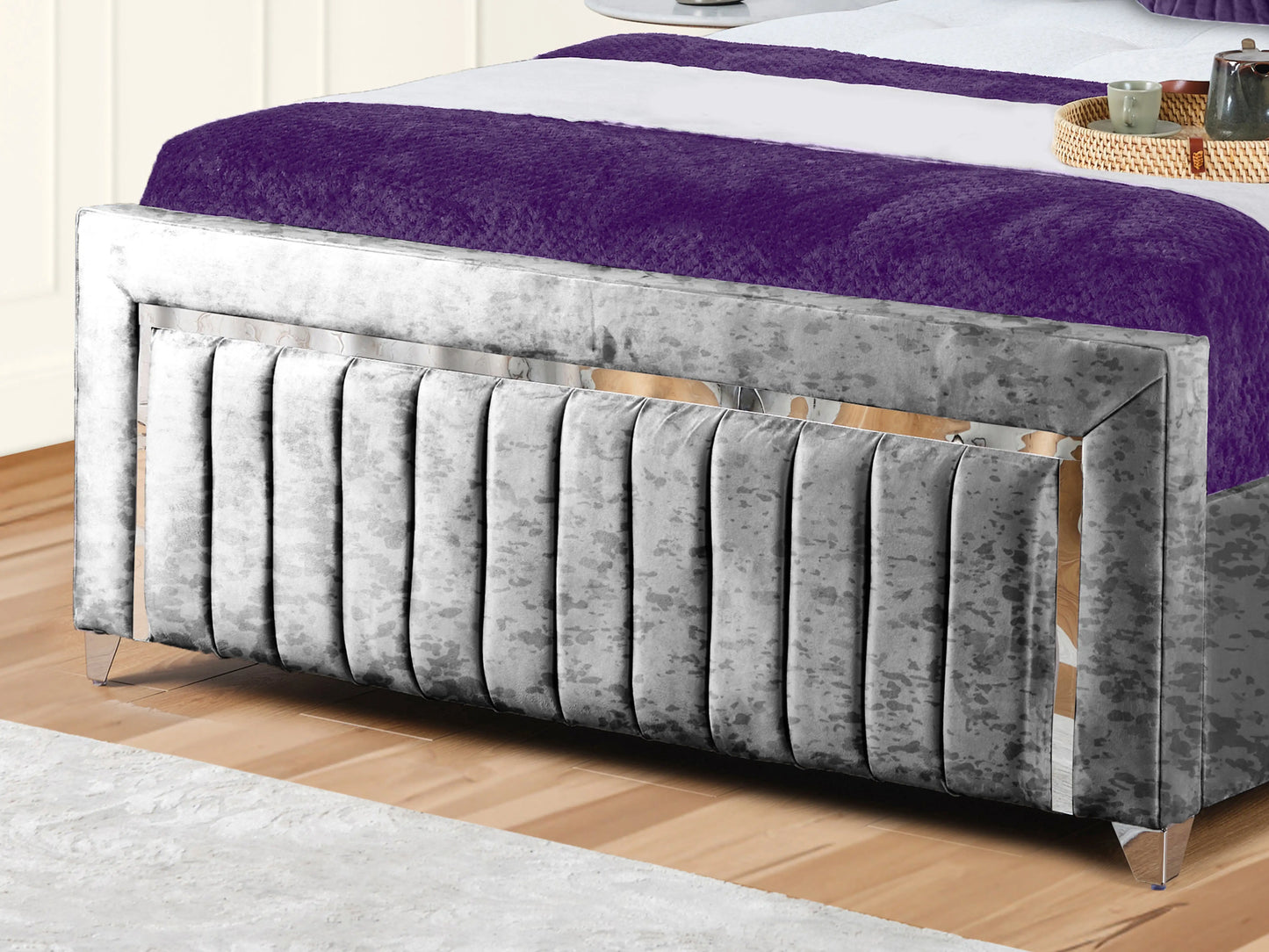 Elizabeth Upholstered Bed