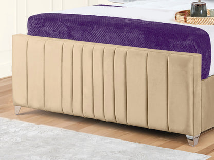 Valencia Lined Wings Upholstered Bed