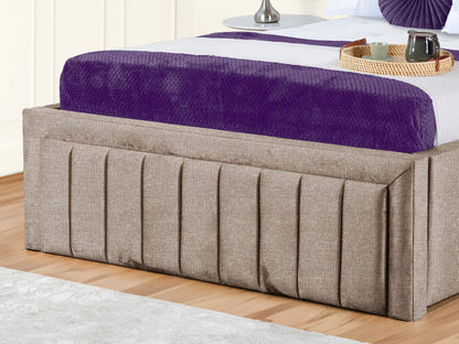 Grand panel Upholstered bed