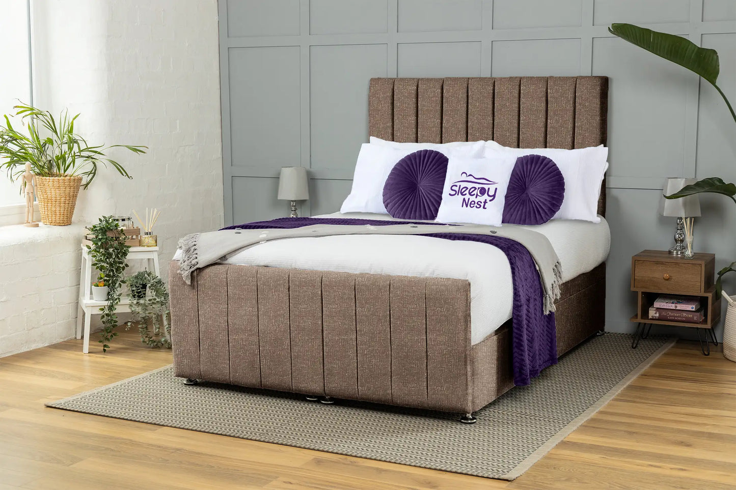 Venetian Ottoman Bed