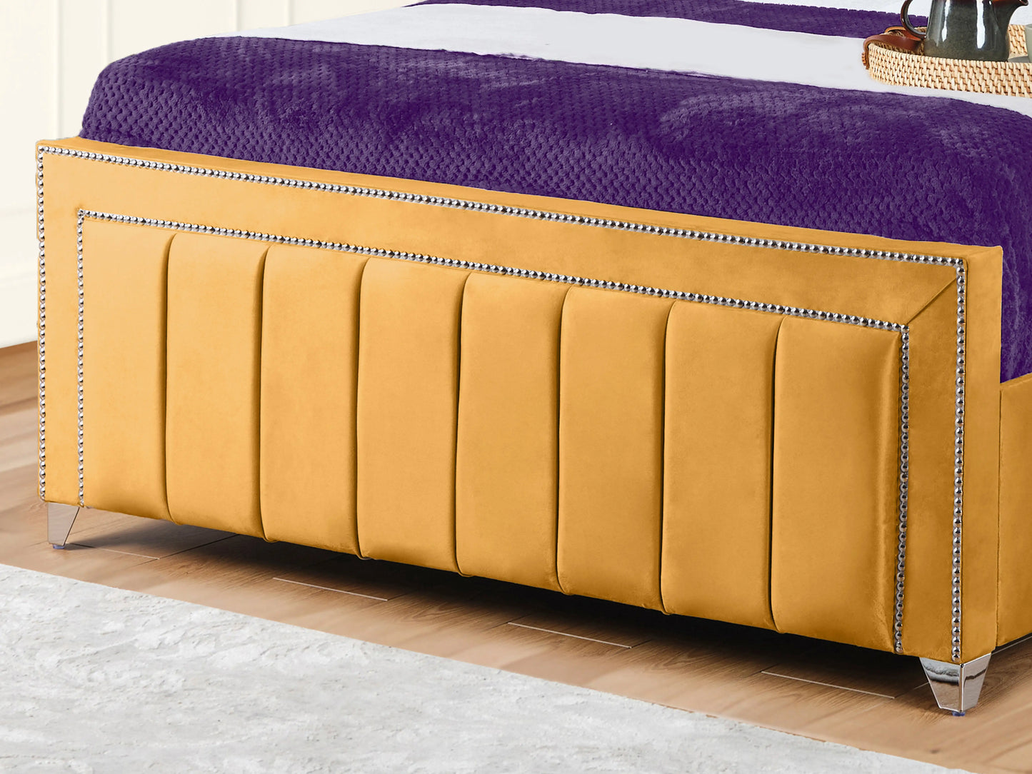 Serena Upholstered bed