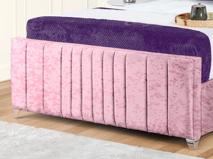 Valencia Lined Wings Upholstered Bed