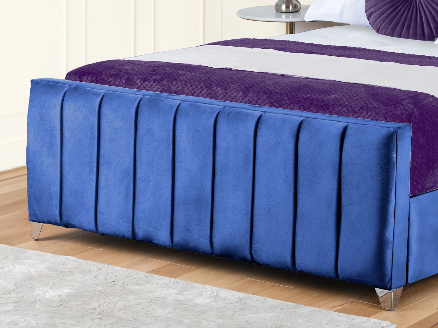 Lisburn Upholstered bed