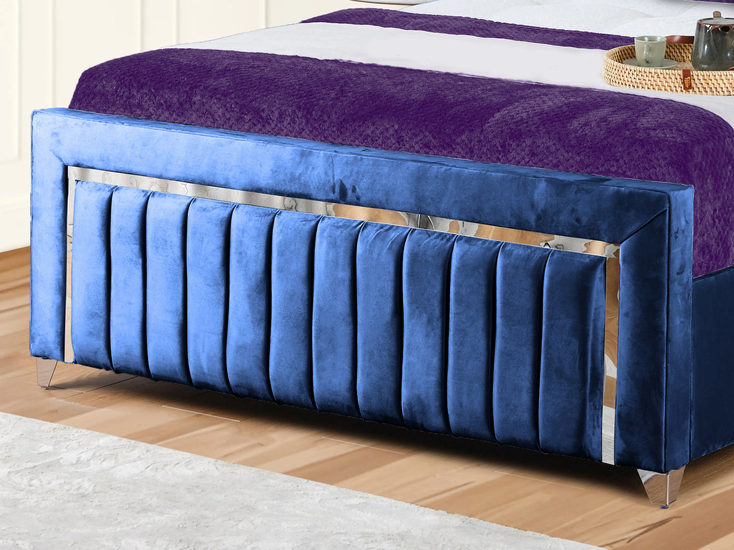 Elizabeth Upholstered Bed