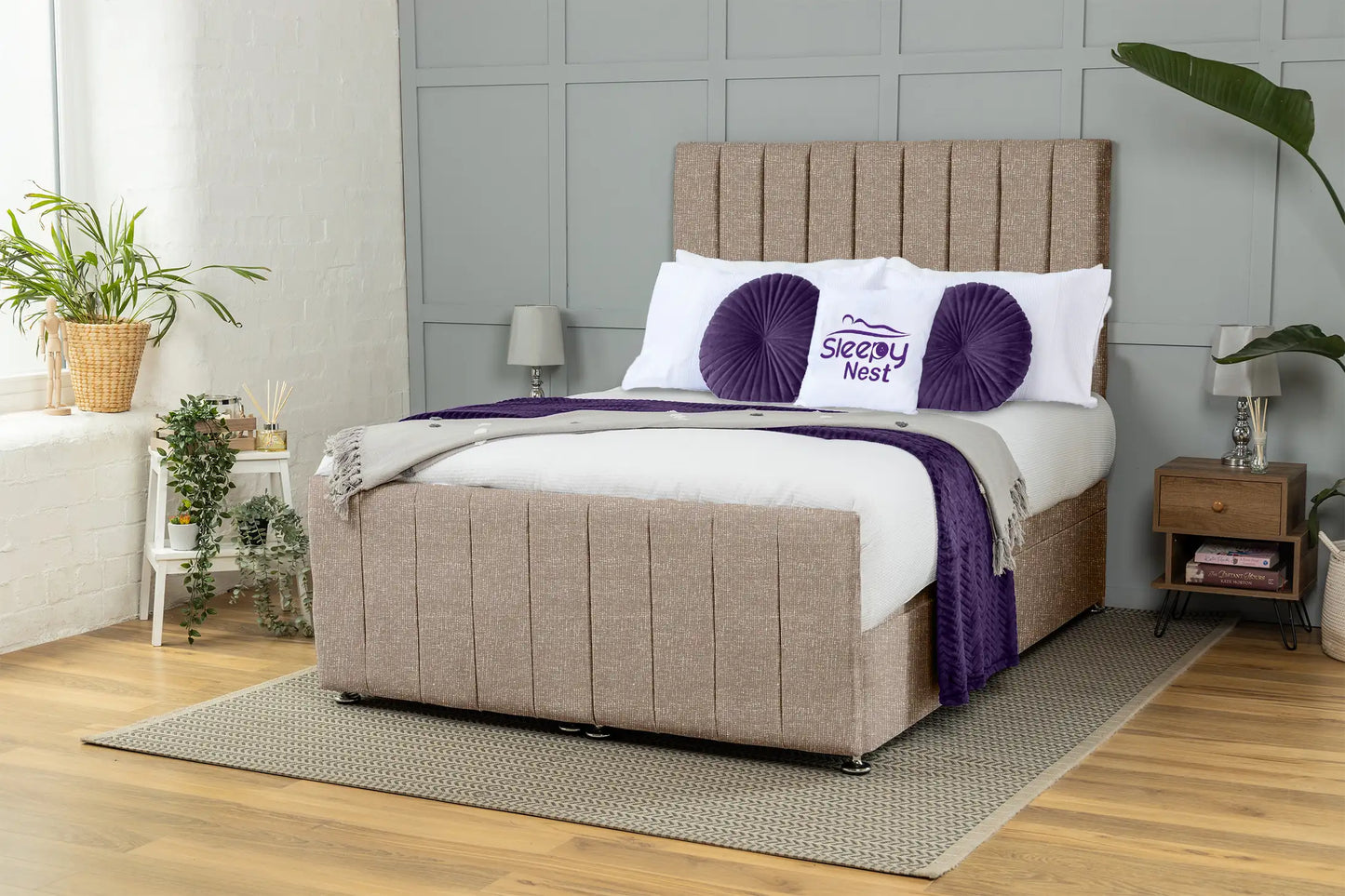 Venetian Ottoman Bed
