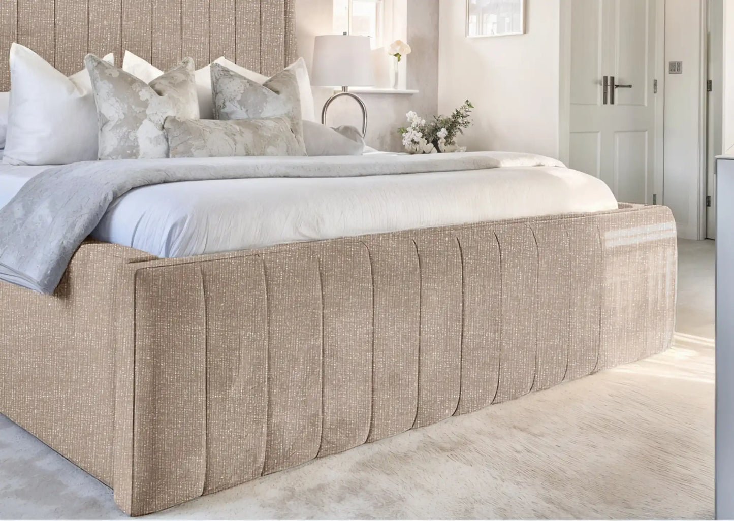 Geneva lined Upholstered Bed
