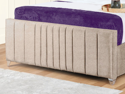 Valencia Lined Wings Upholstered Bed