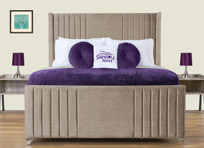 Elise lined winged Upholstered Bed