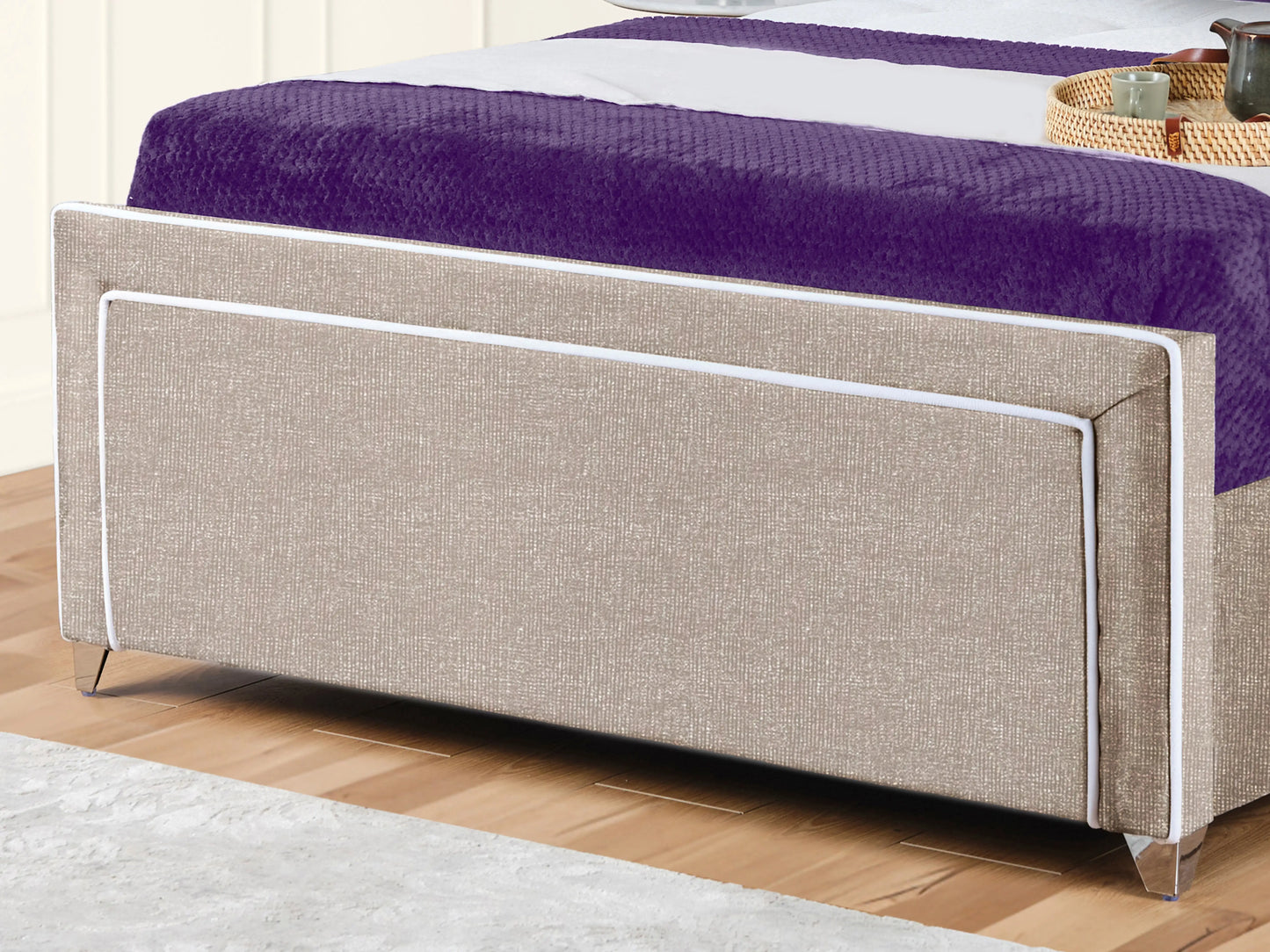 Ariana Upholstered Bed