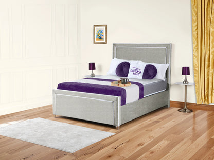 Ariana Upholstered Bed