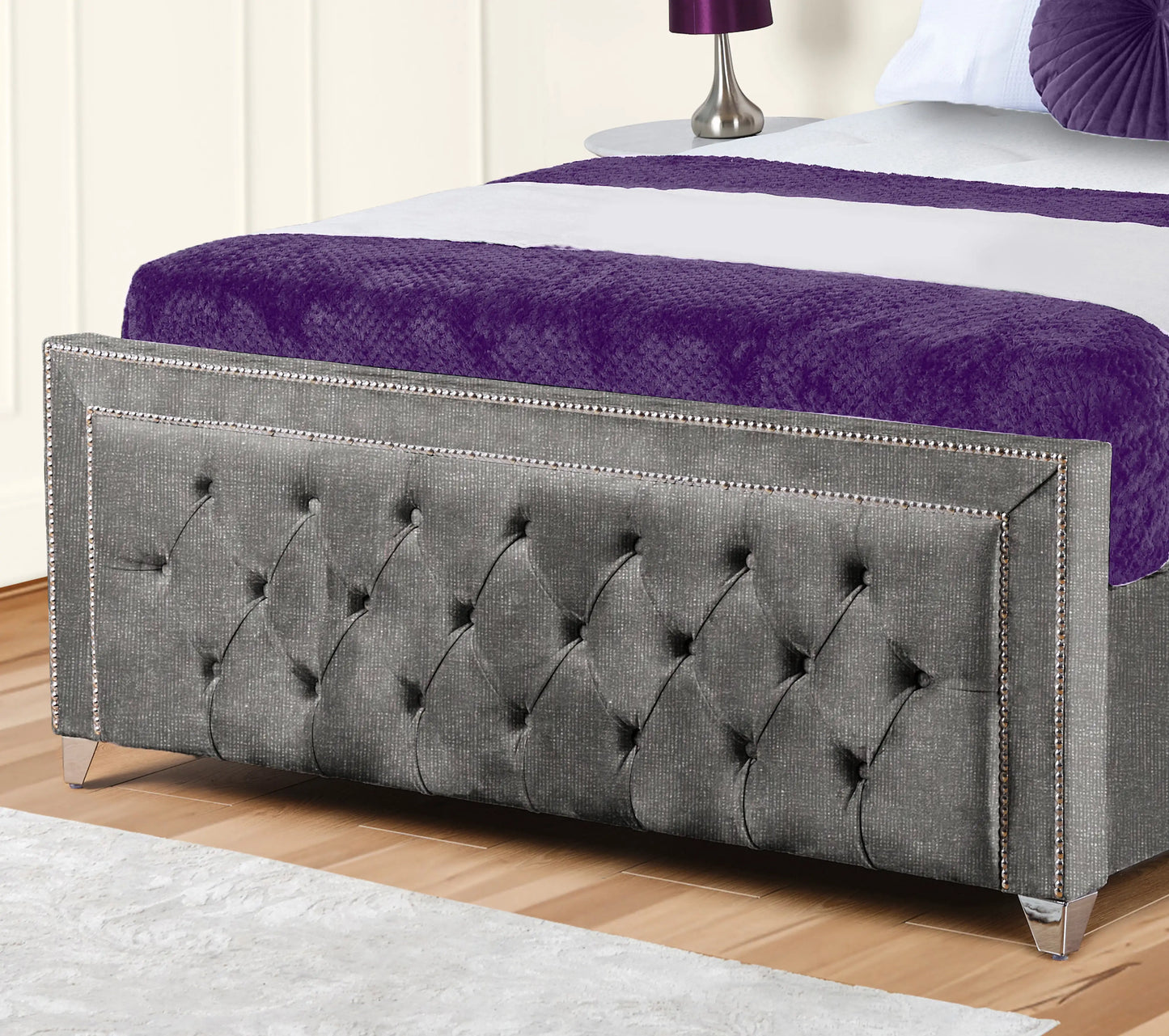 Hamilton Upholstered Bed