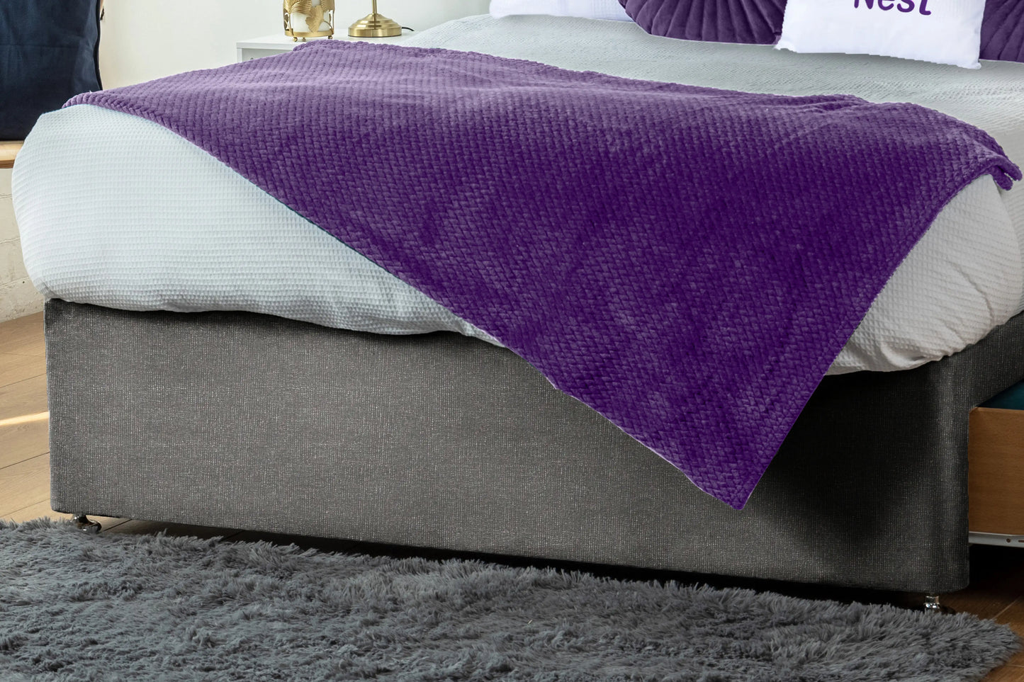 Skyline wingback Divan Bed