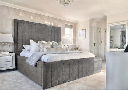 Geneva lined Upholstered Bed