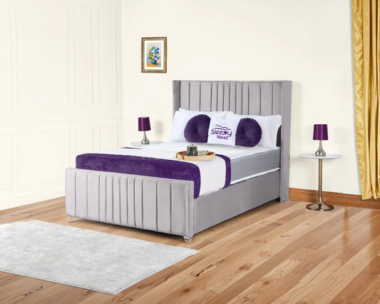 Valencia Lined Wings Upholstered Bed