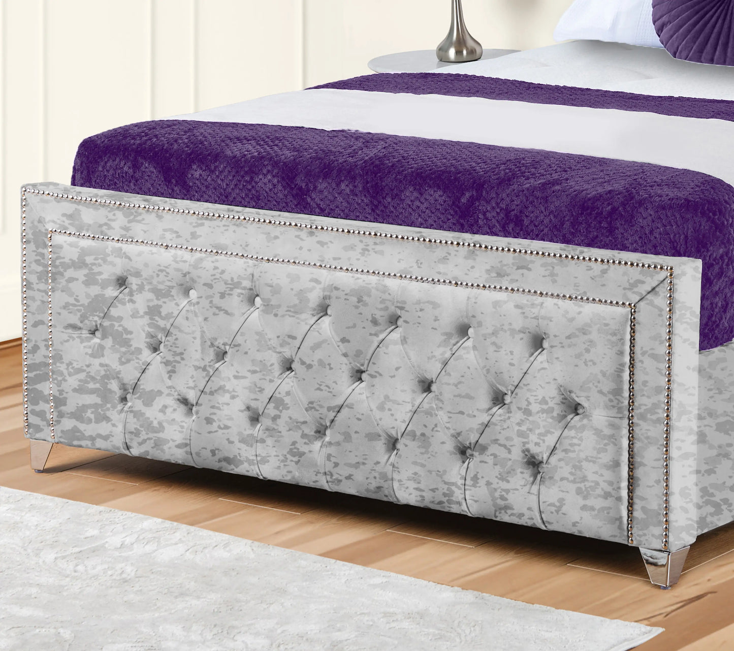 Hamilton Upholstered Bed