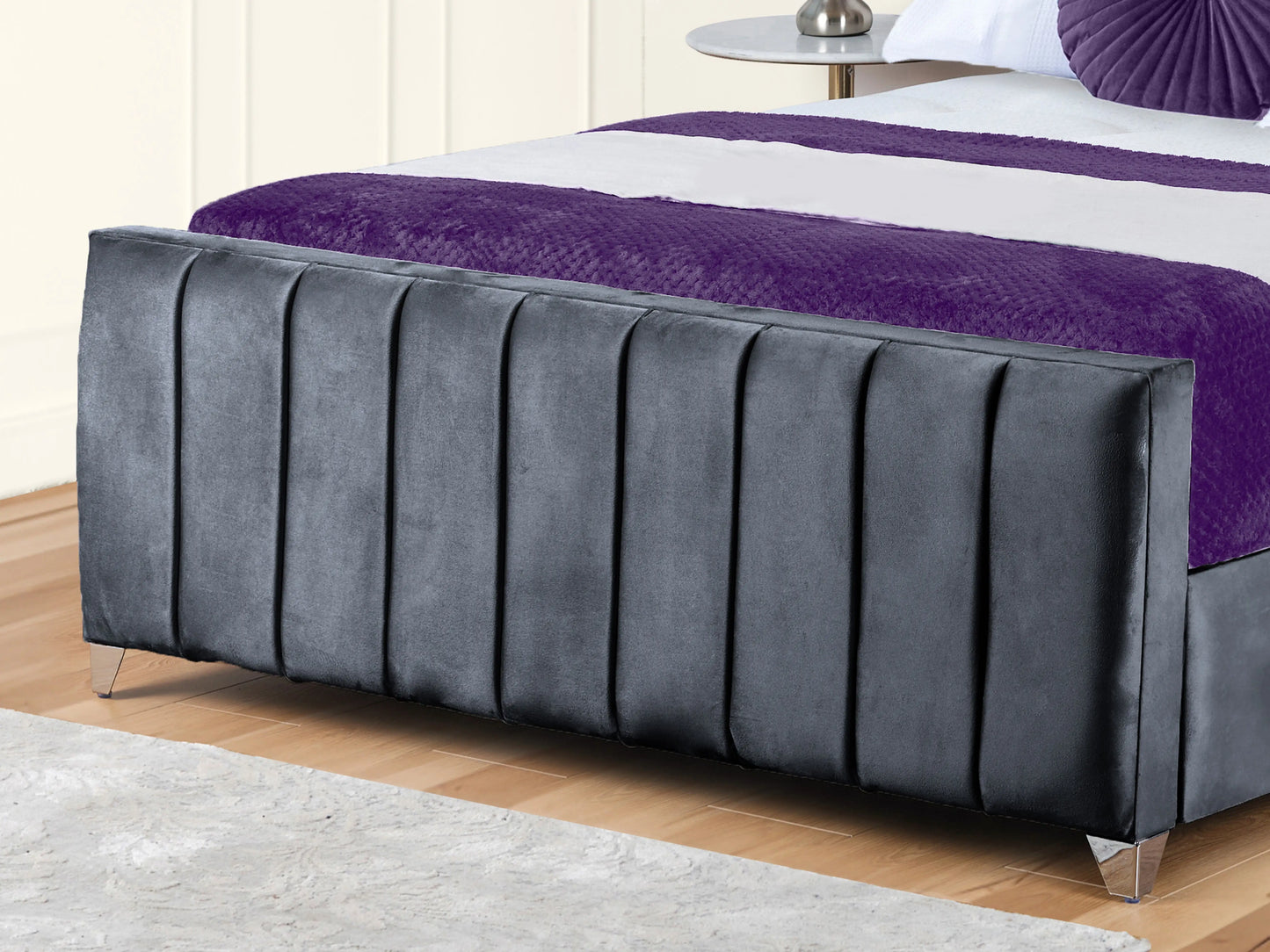 Lisburn Upholstered bed