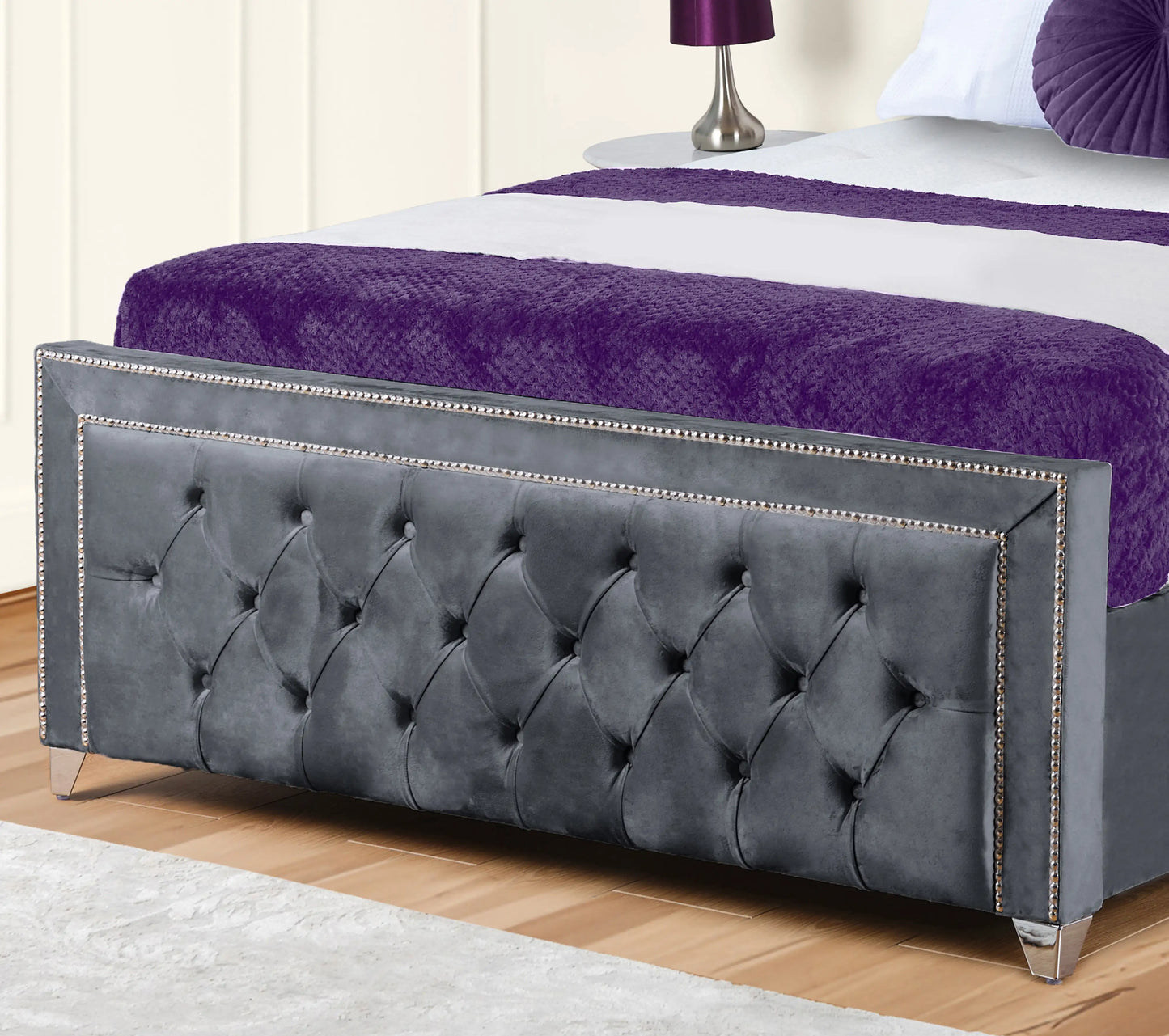 Hamilton Upholstered Bed