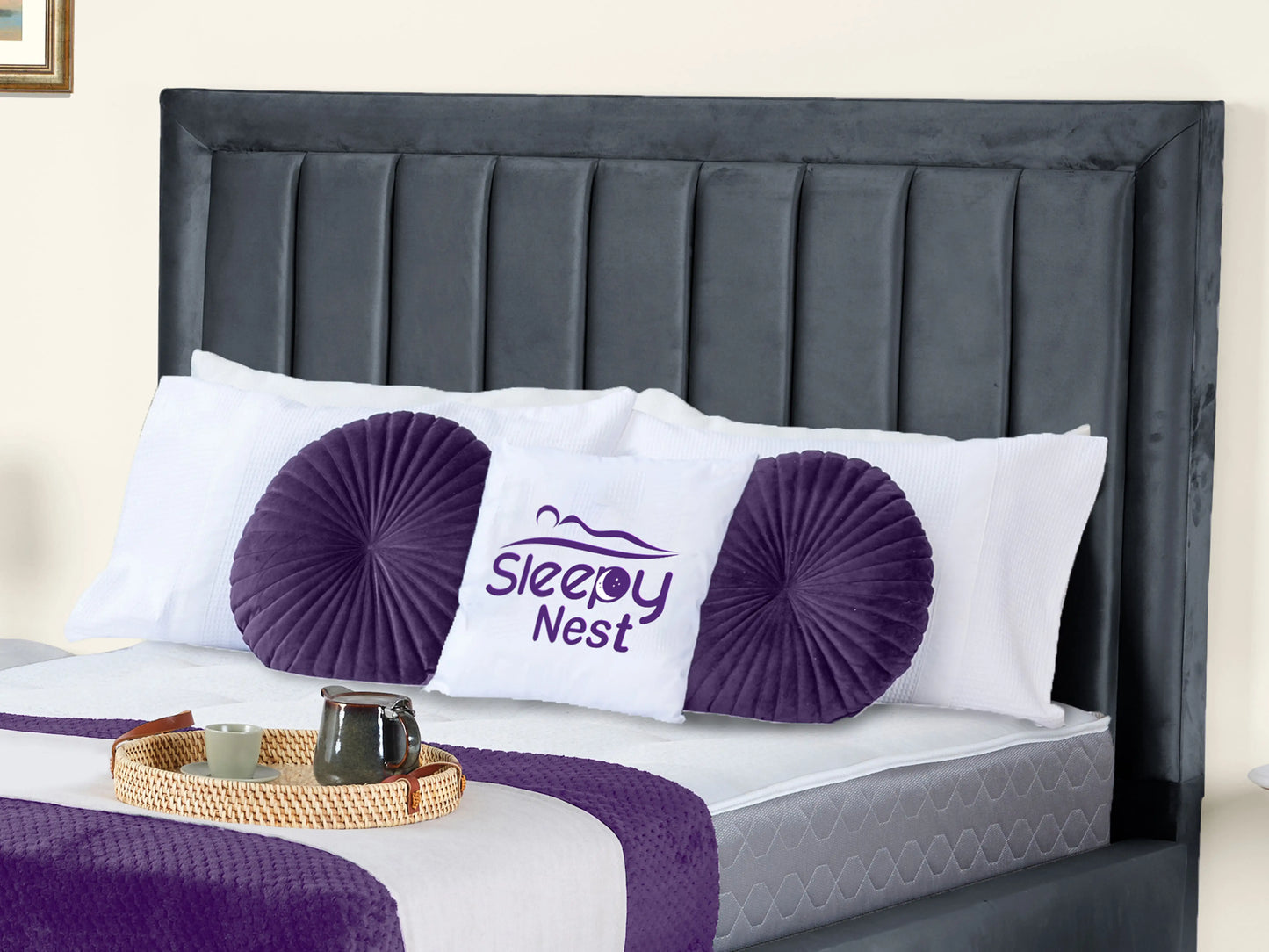 Grand panel Upholstered bed