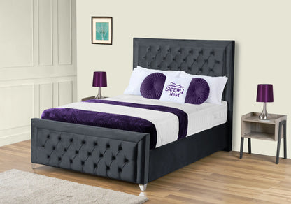 Hilton Upholstered Bed