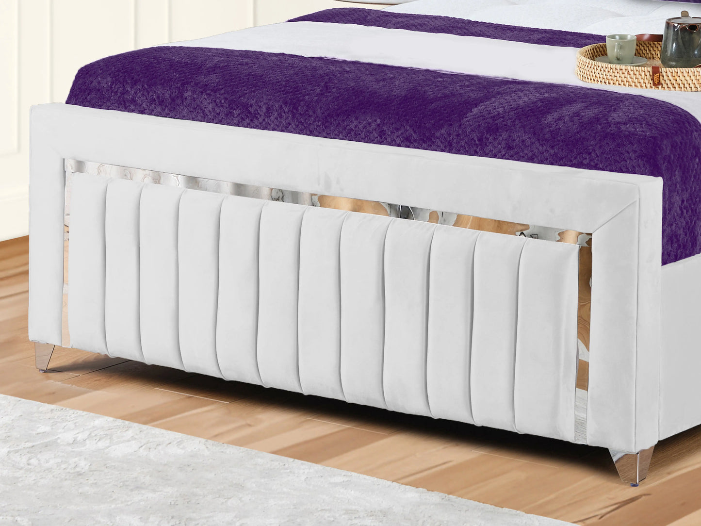 Elizabeth Upholstered Bed