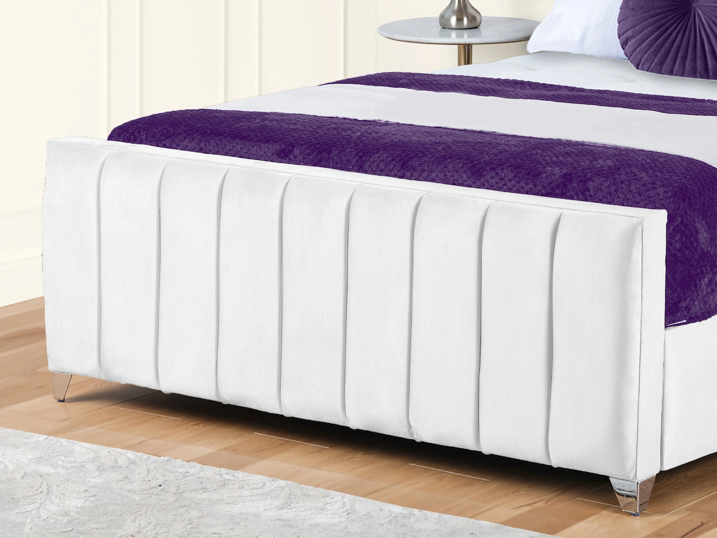 Empire Winged upholstered Bed