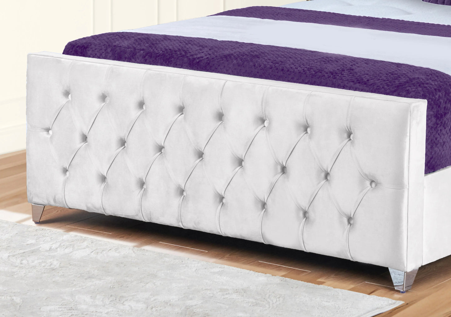 Florida Upholstered bed