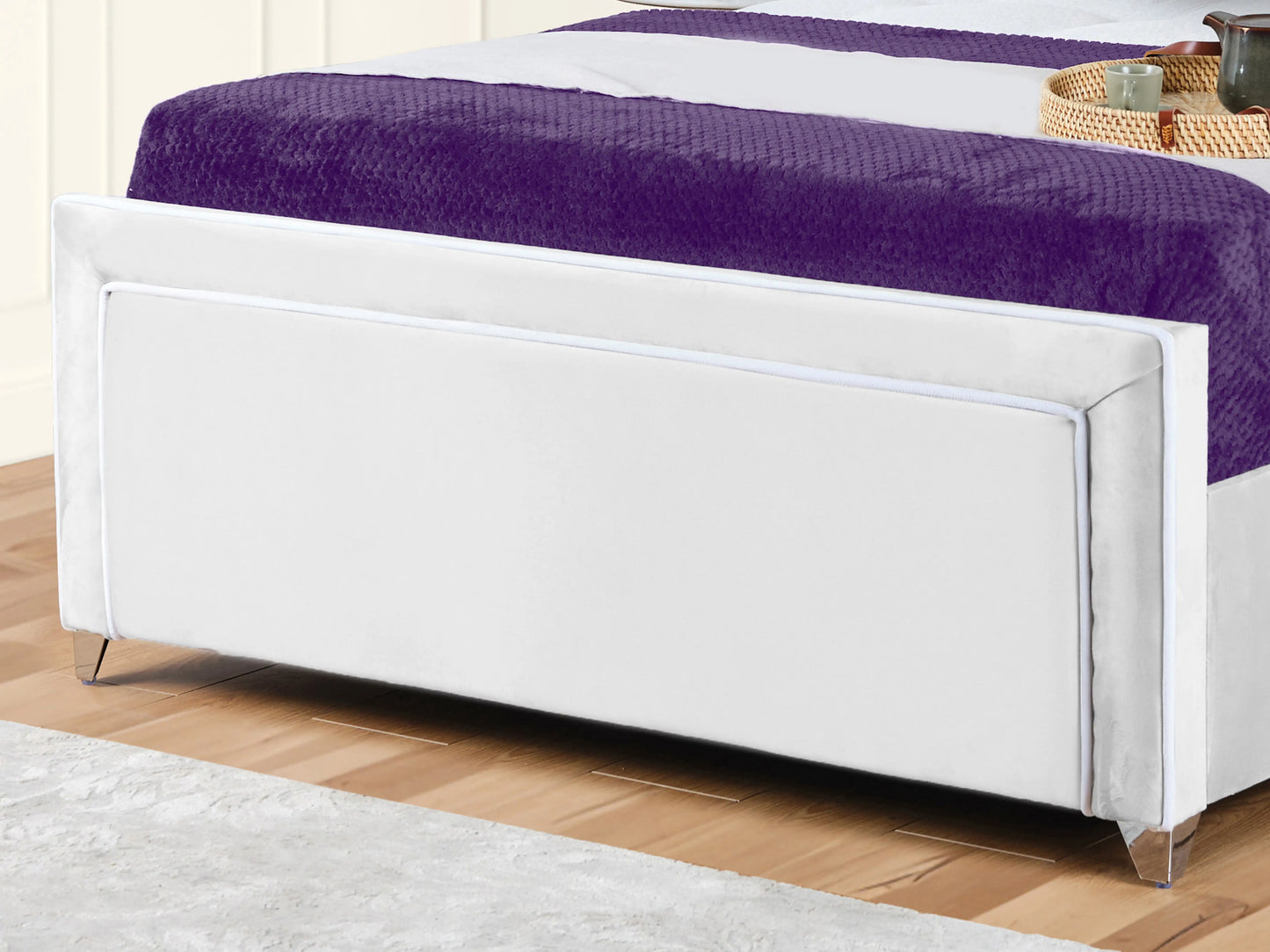 Ariana Upholstered Bed