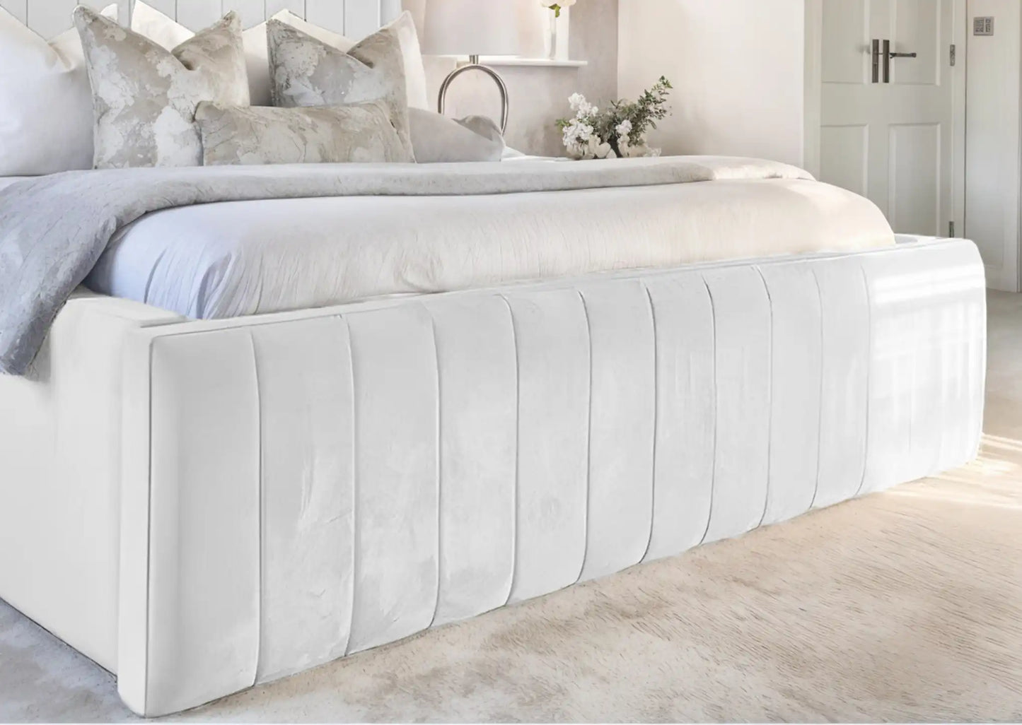 Geneva lined Upholstered Bed