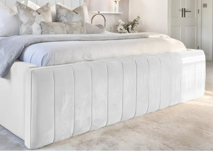 Geneva lined Upholstered Bed