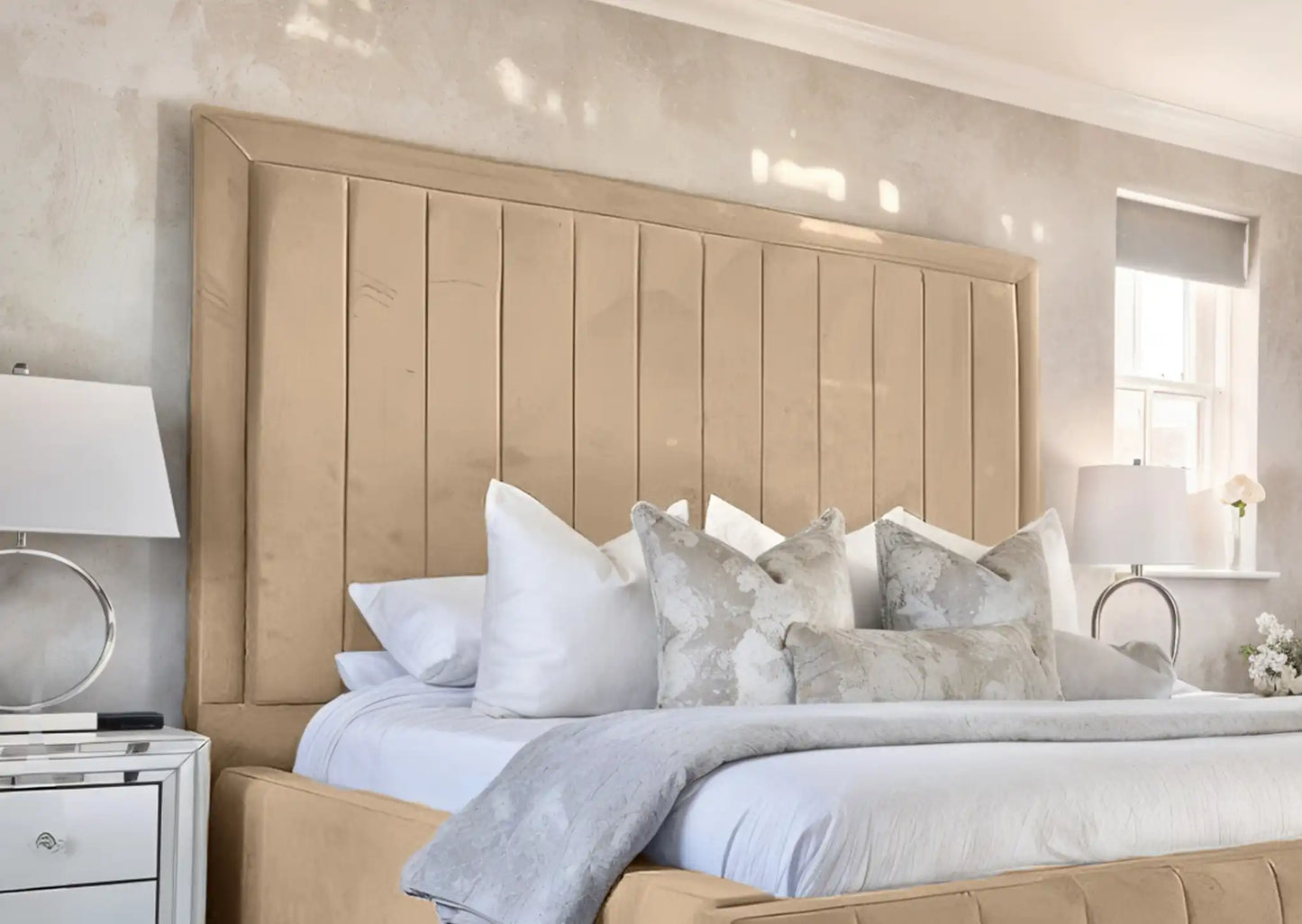 Geneva lined Upholstered Bed