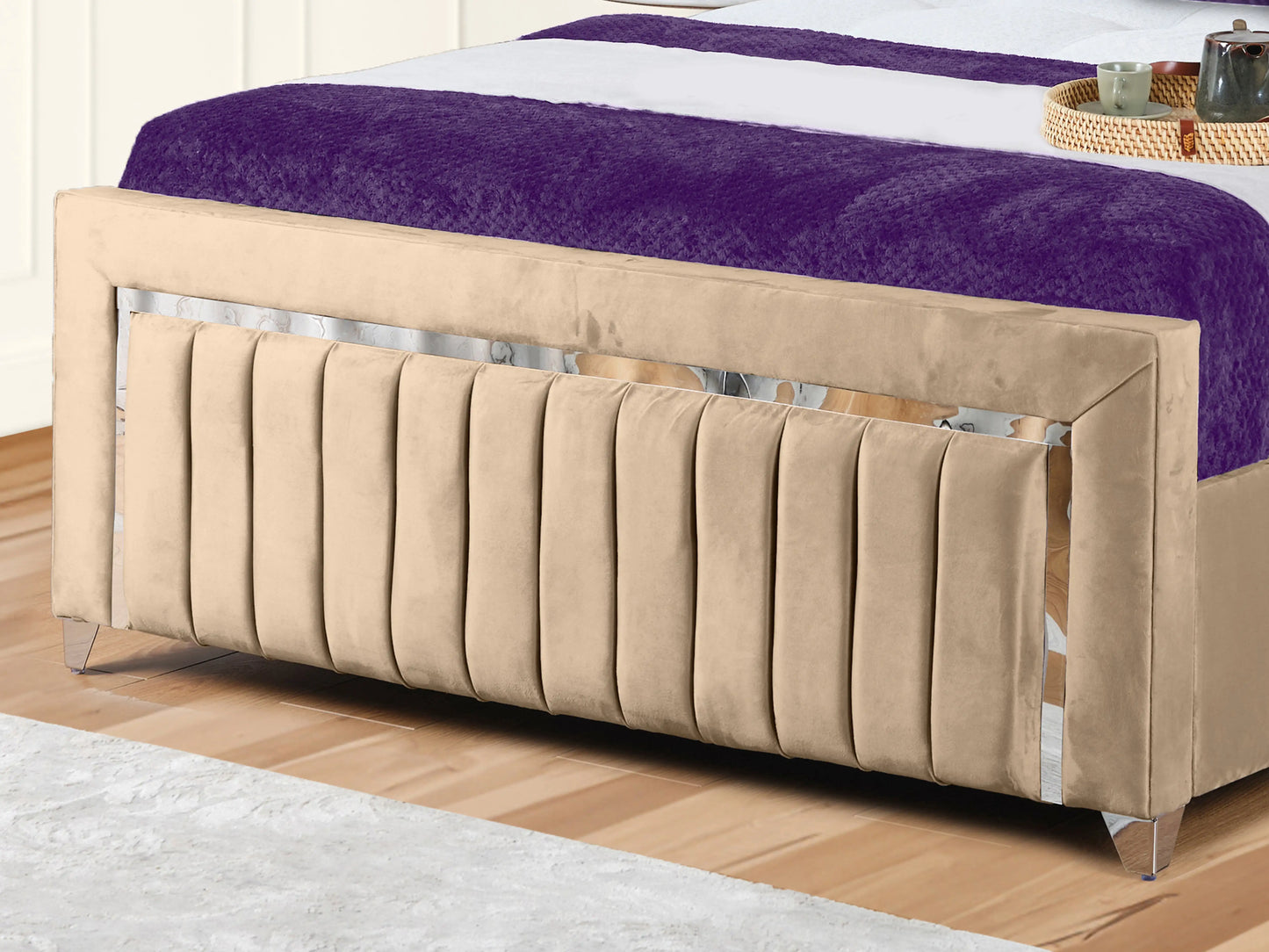 Elizabeth Upholstered Bed