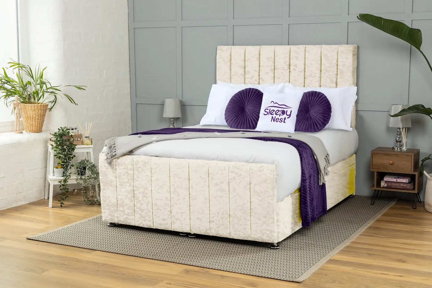 Venetian Ottoman Bed