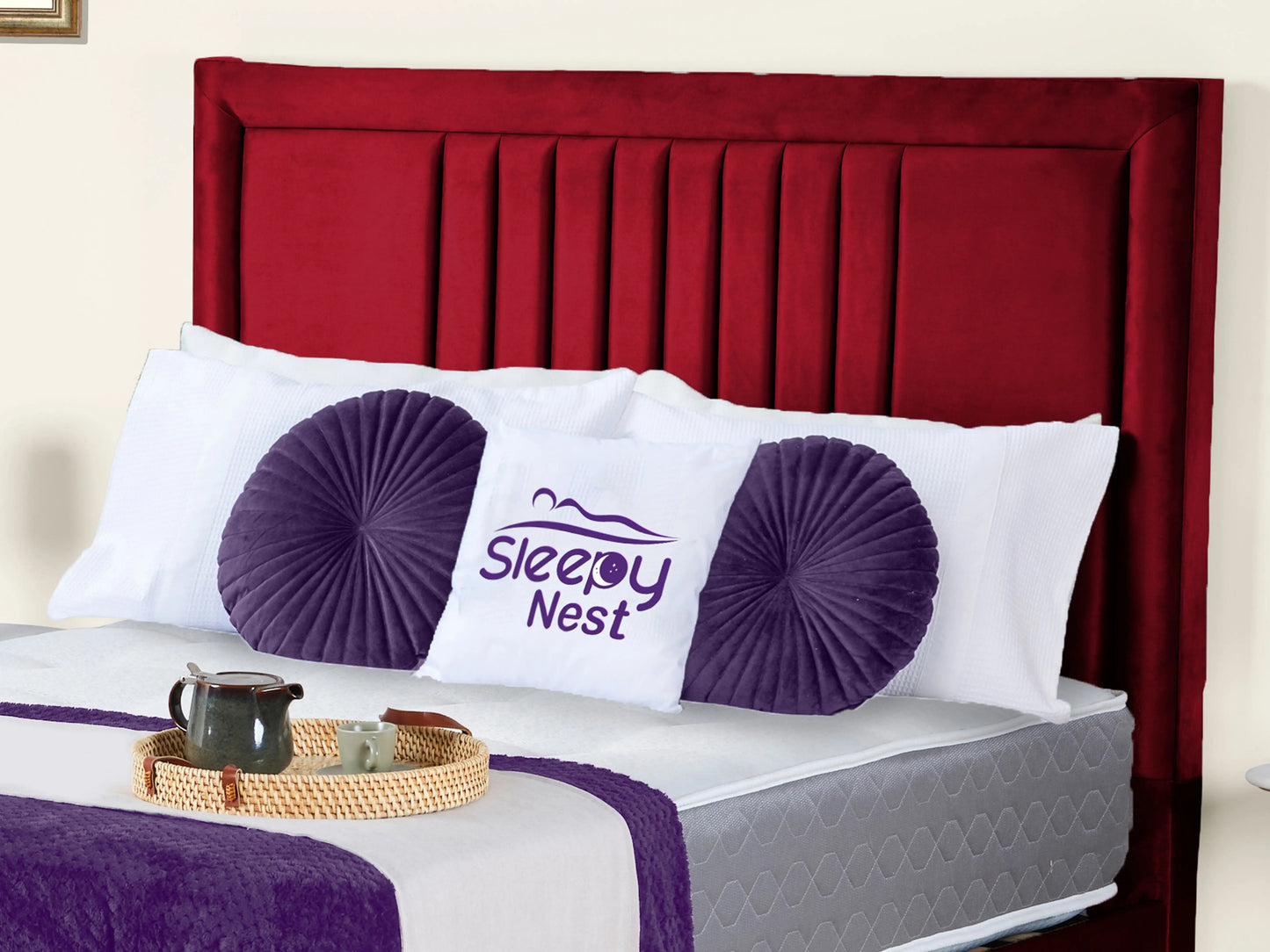 Cannas upholstered bed
