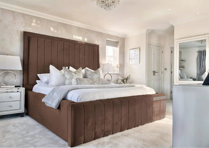 Geneva lined Upholstered Bed