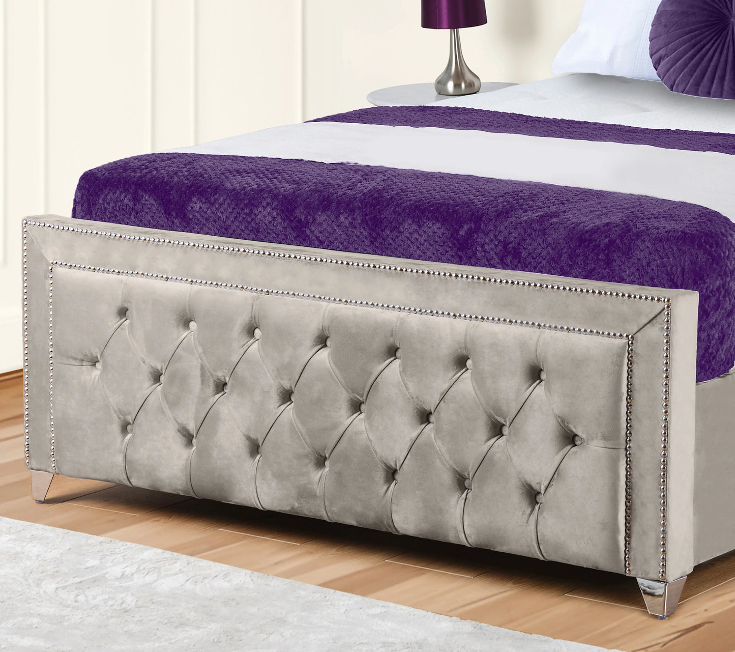 Hamilton Upholstered Bed