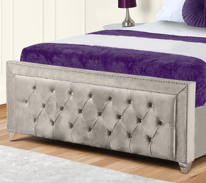 Hamilton Upholstered Bed