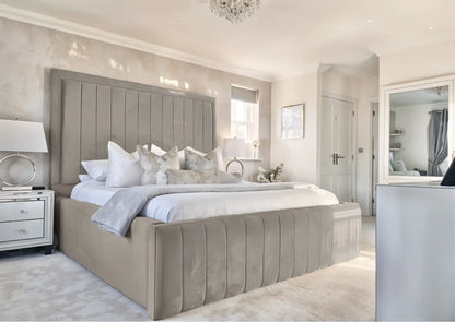 Geneva lined Upholstered Bed