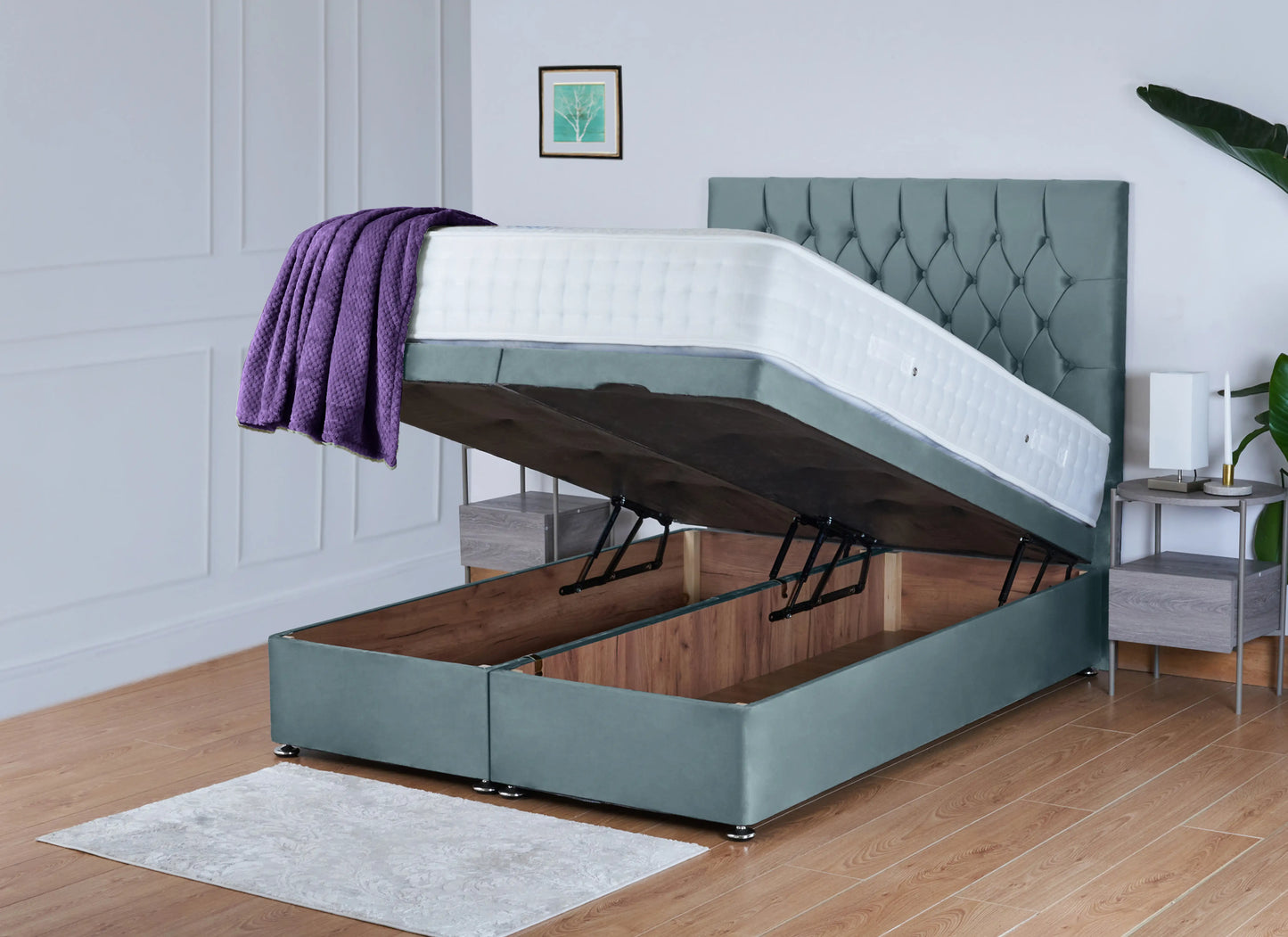 Montreal Ottoman Bed