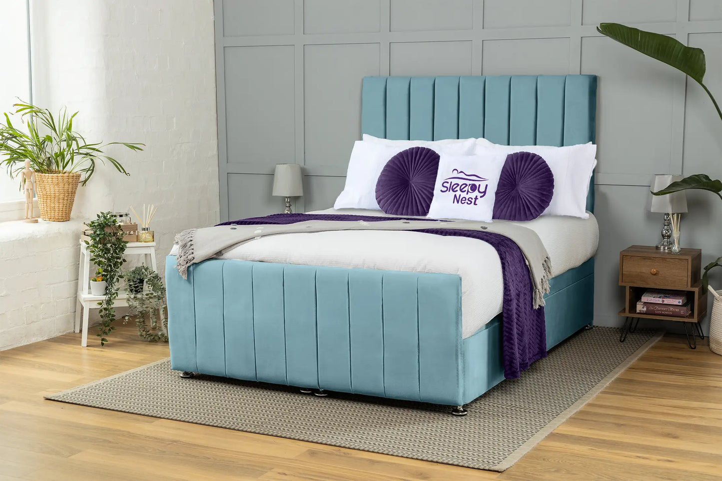 Venetian Ottoman Bed