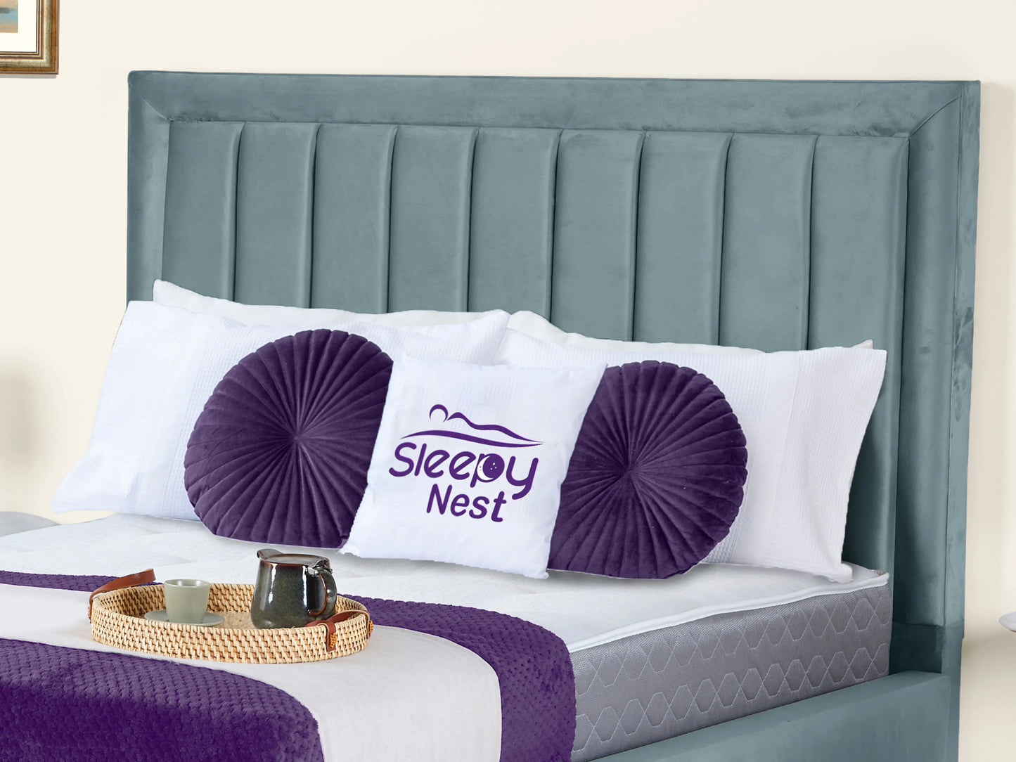 Grand panel Upholstered bed